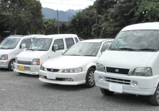 代車も各種ご用意しております